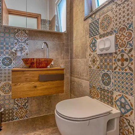Am Mit Pool & Kinderpool - Leon's Homes Вилла *