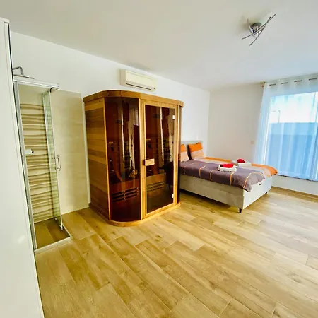 Am Mit Pool & Kinderpool - Leon's Homes Вилла